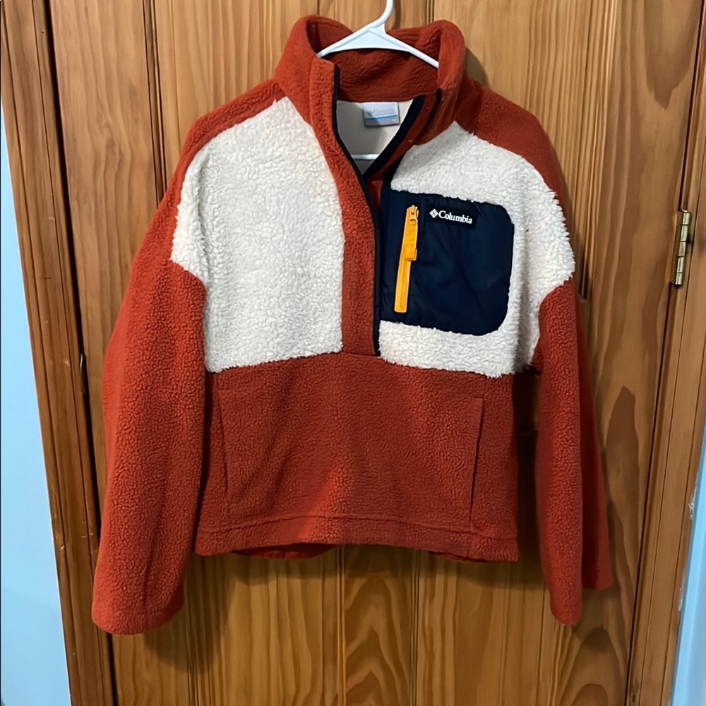 Columbia cropped sweatshirt
